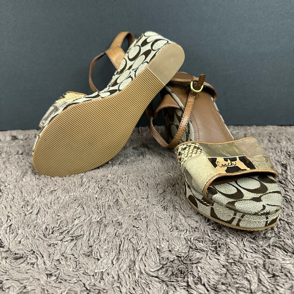 Coach Heels - Picture 7 of 8